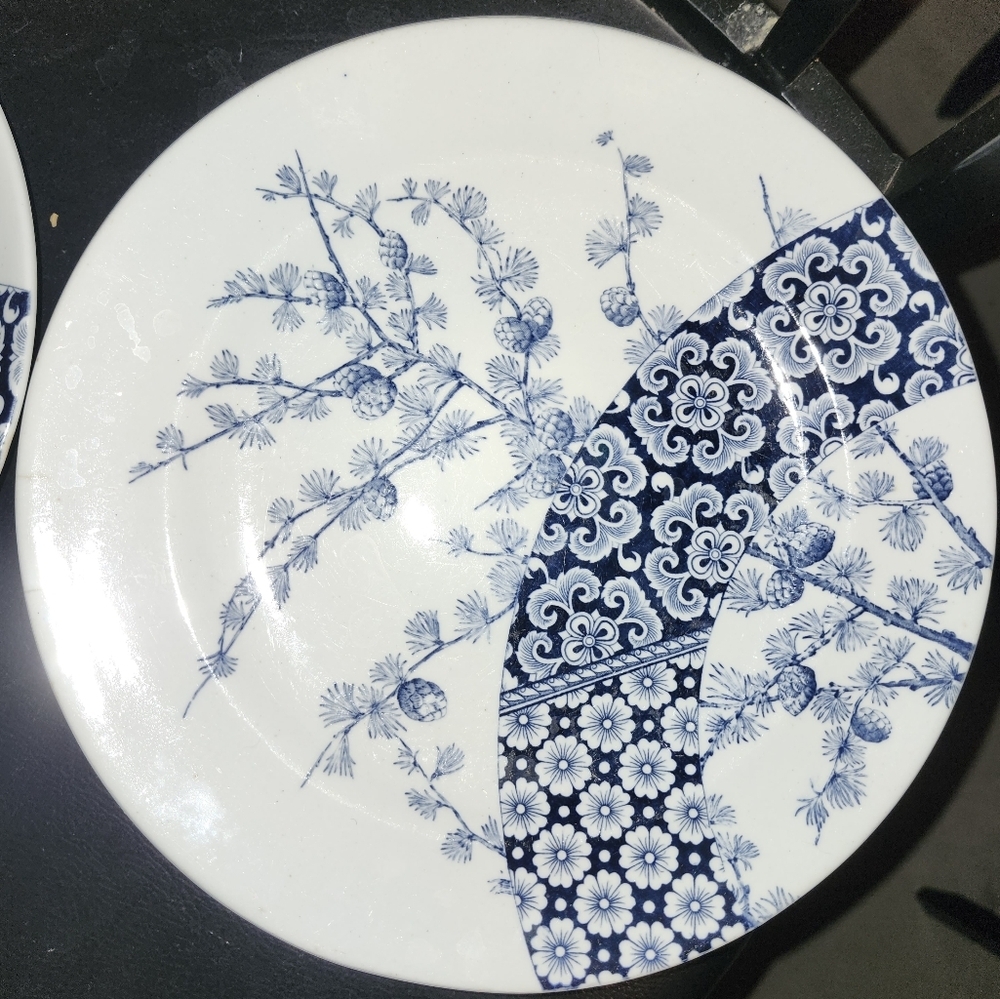 Royal Worchester? White Porcelain Plates with Blue Pinecones